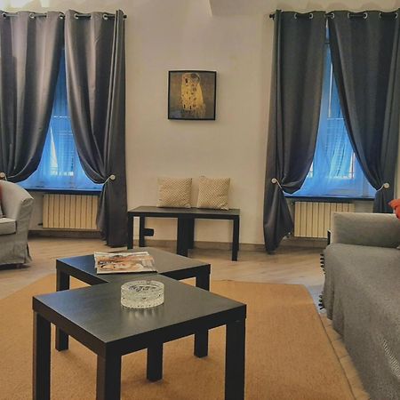 Ferienwohnung Posidonia Casa Al Mare In Citta Genua Exterior foto